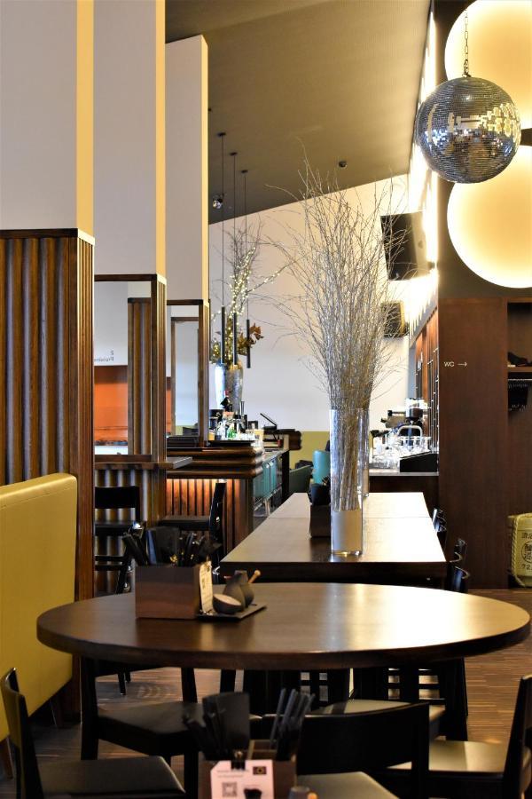 Hotel Lo! Im Kreuz Jona Rapperswil  Luaran gambar